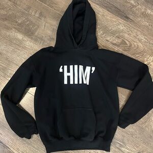 Black “HIM” hoodie yXL